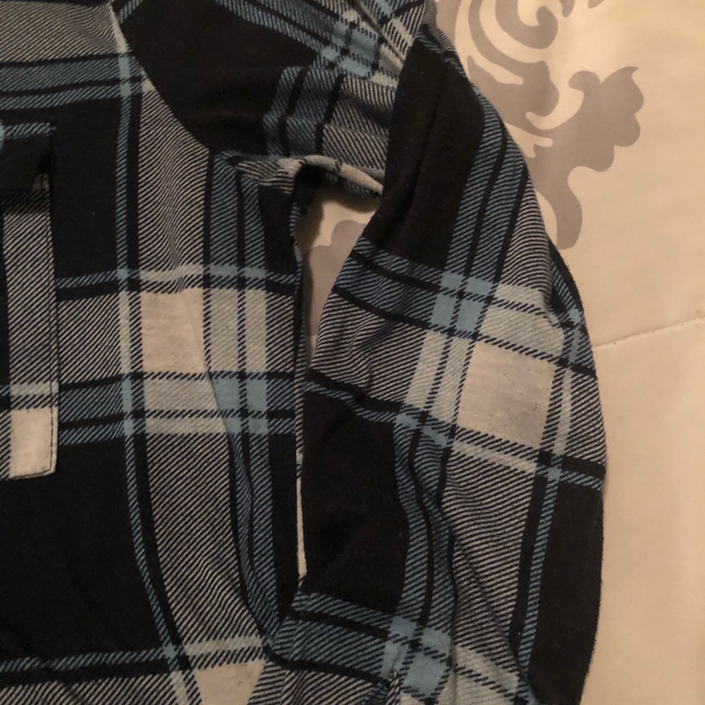Blue flannel - Picture 2 of 5
